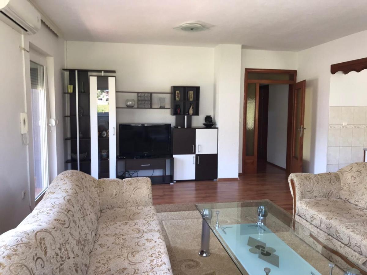 Apartmani Dino Благай Екстер'єр фото