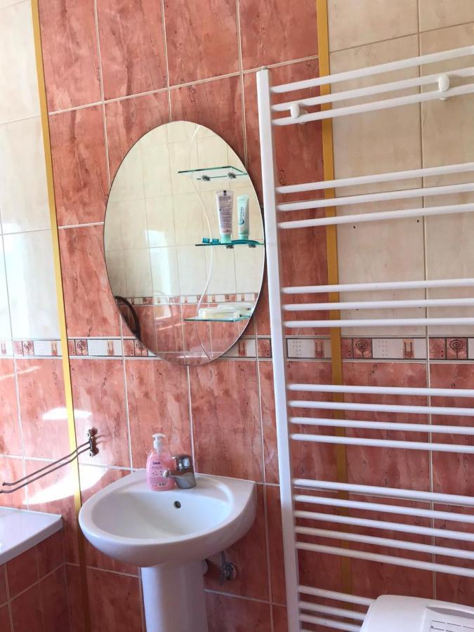 Apartmani Dino Благай Екстер'єр фото
