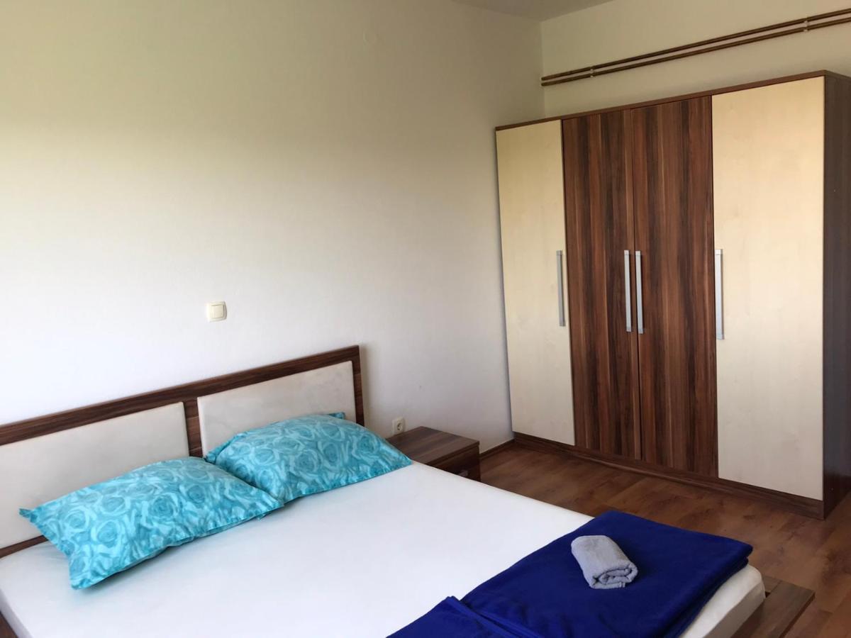Apartmani Dino Благай Екстер'єр фото