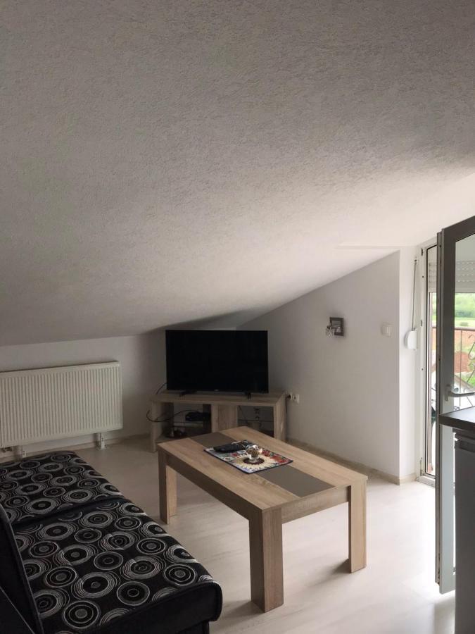 Apartmani Dino Благай Екстер'єр фото