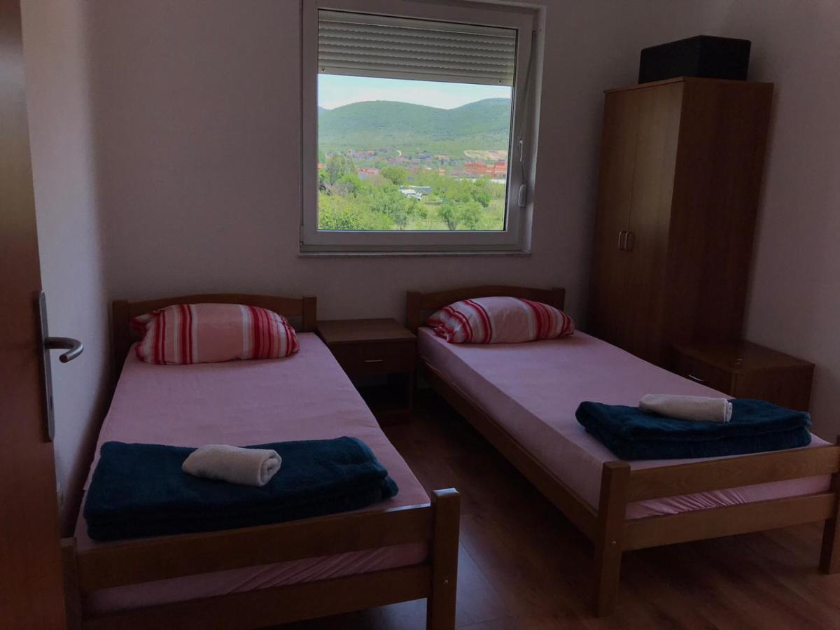 Apartmani Dino Благай Екстер'єр фото